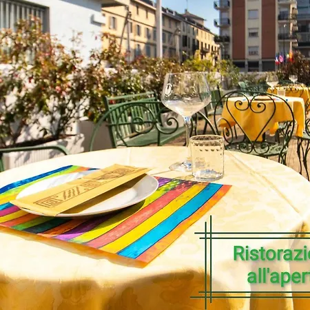 Royal Centro Congressi 4*