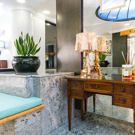 Royal Centro Congressi 酒店