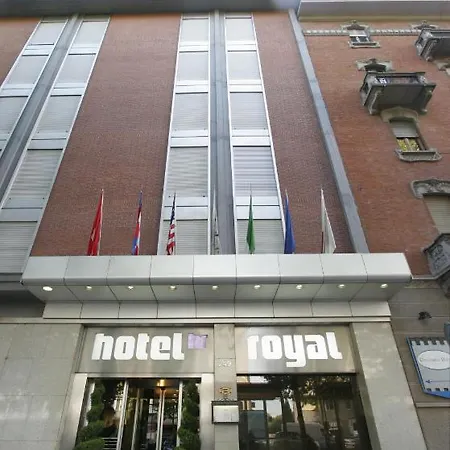 Hotel Royal Centro Congressi 4*