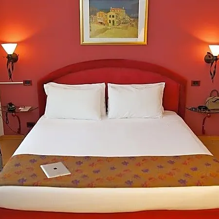 Royal Centro Congressi 4*