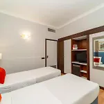Royal Centro Congressi 4*