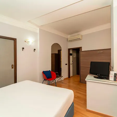 Royal Centro Congressi 4* Turín