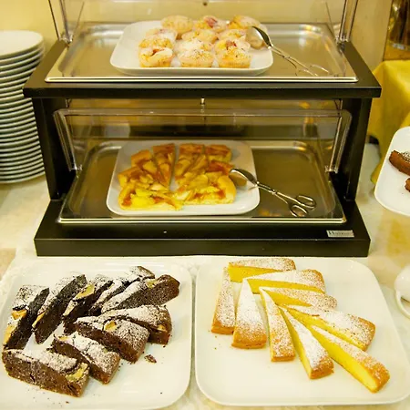 Royal Centro Congressi Hotel Turín